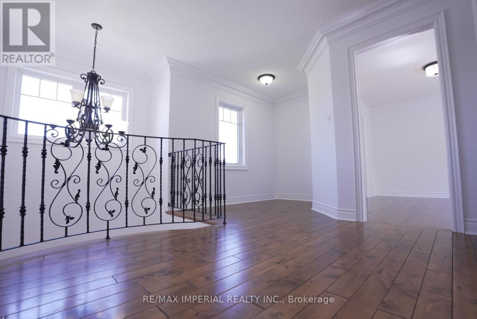 369 GILPIN DRIVE Image 14