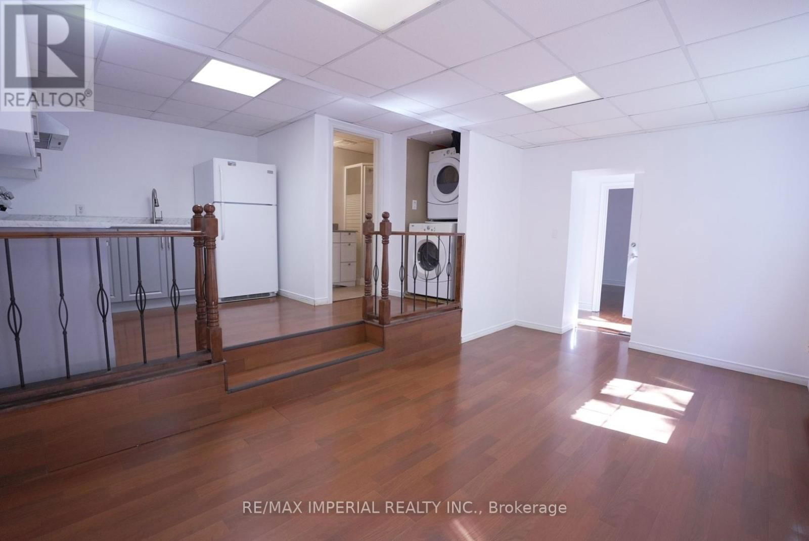 369 GILPIN DRIVE Image 35