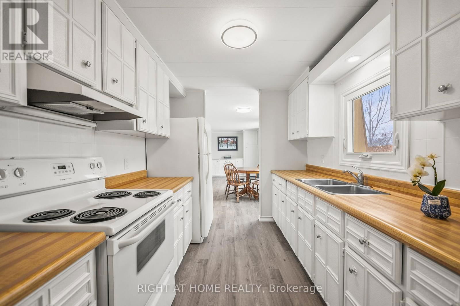 56 FLORA DRIVE Image 7