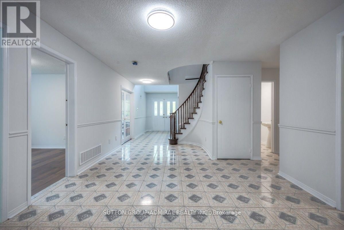 31 CADY COURT Image 2