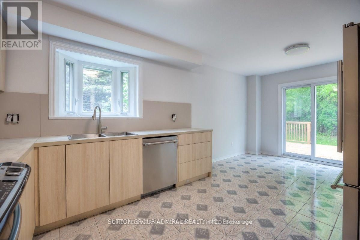 31 CADY COURT Image 8