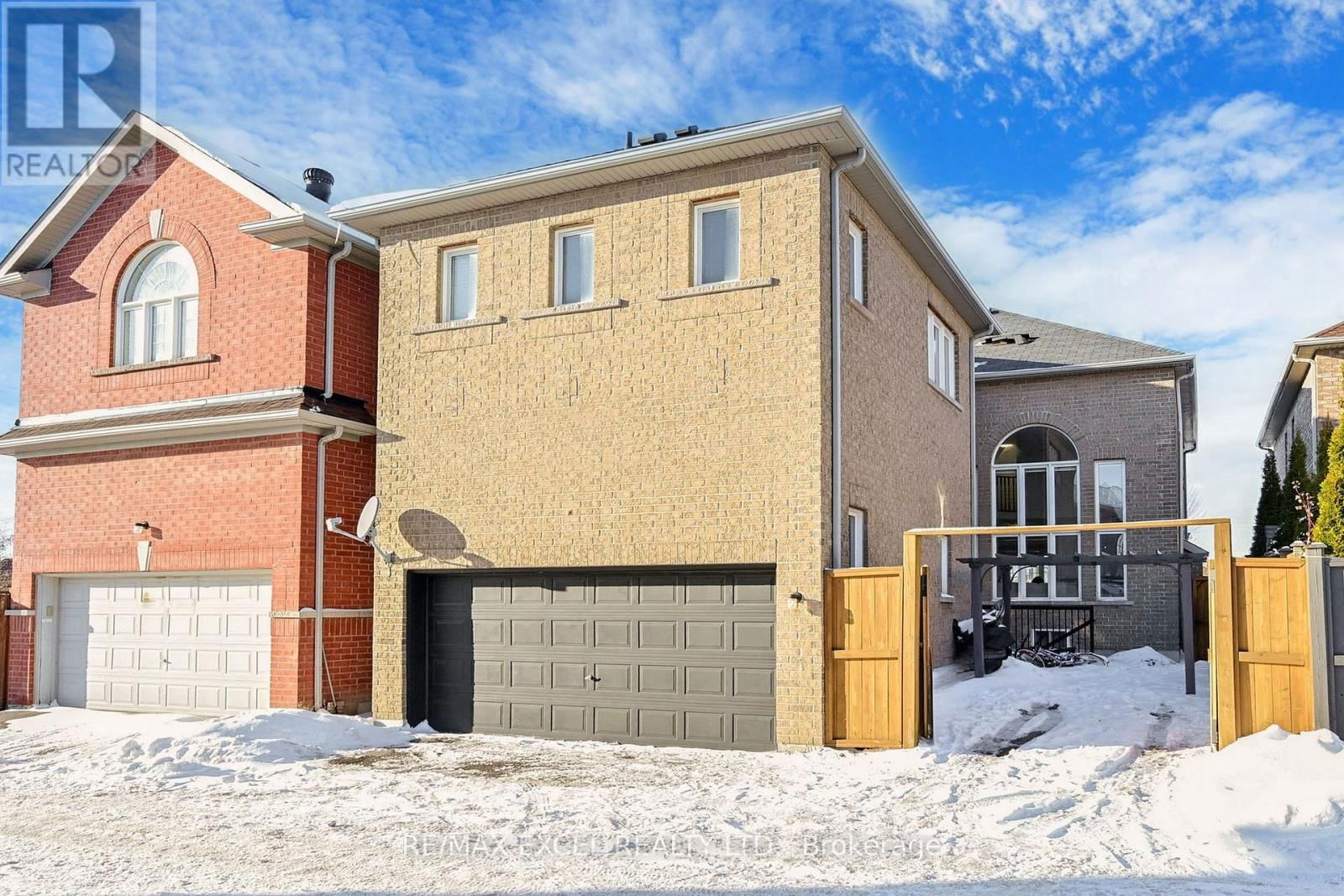 553 RIVERLANDS AVENUE Image 40