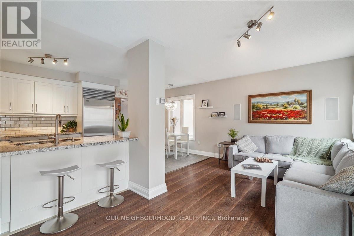 21 LATITUDE LANE Image 12