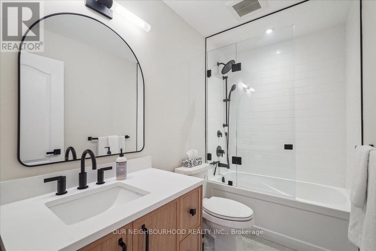21 LATITUDE LANE Image 25