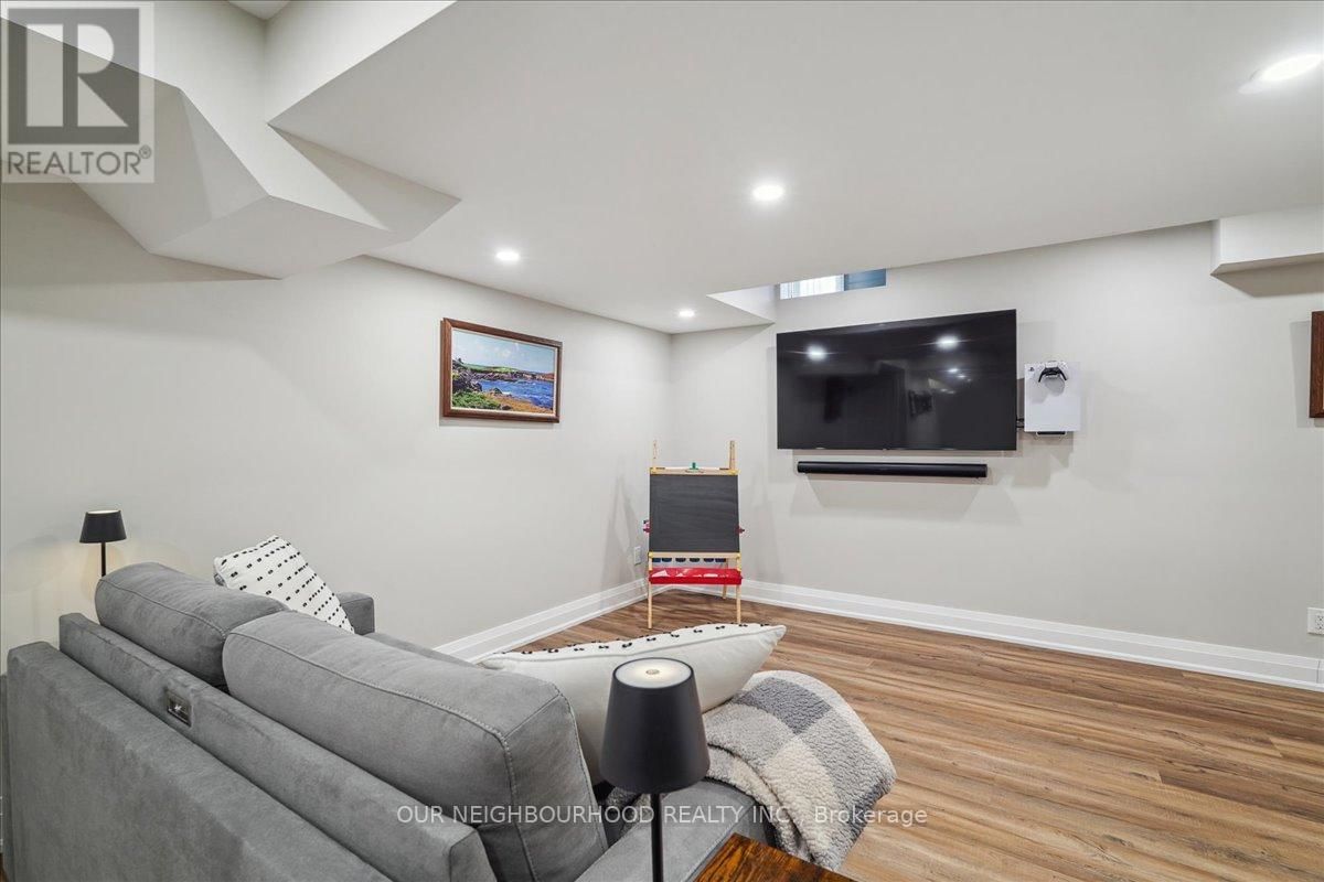 21 LATITUDE LANE Image 29