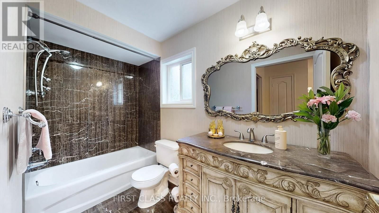 35 VALEMOUNT WAY SOUTH Image 30