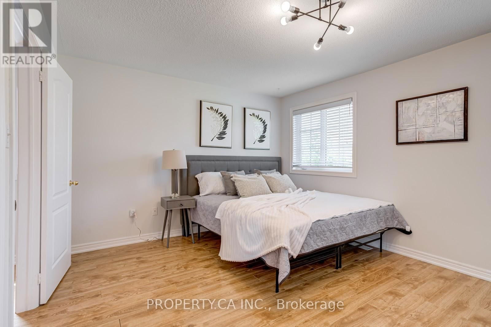 137 PRESTON HILL CRESCENT Image 20