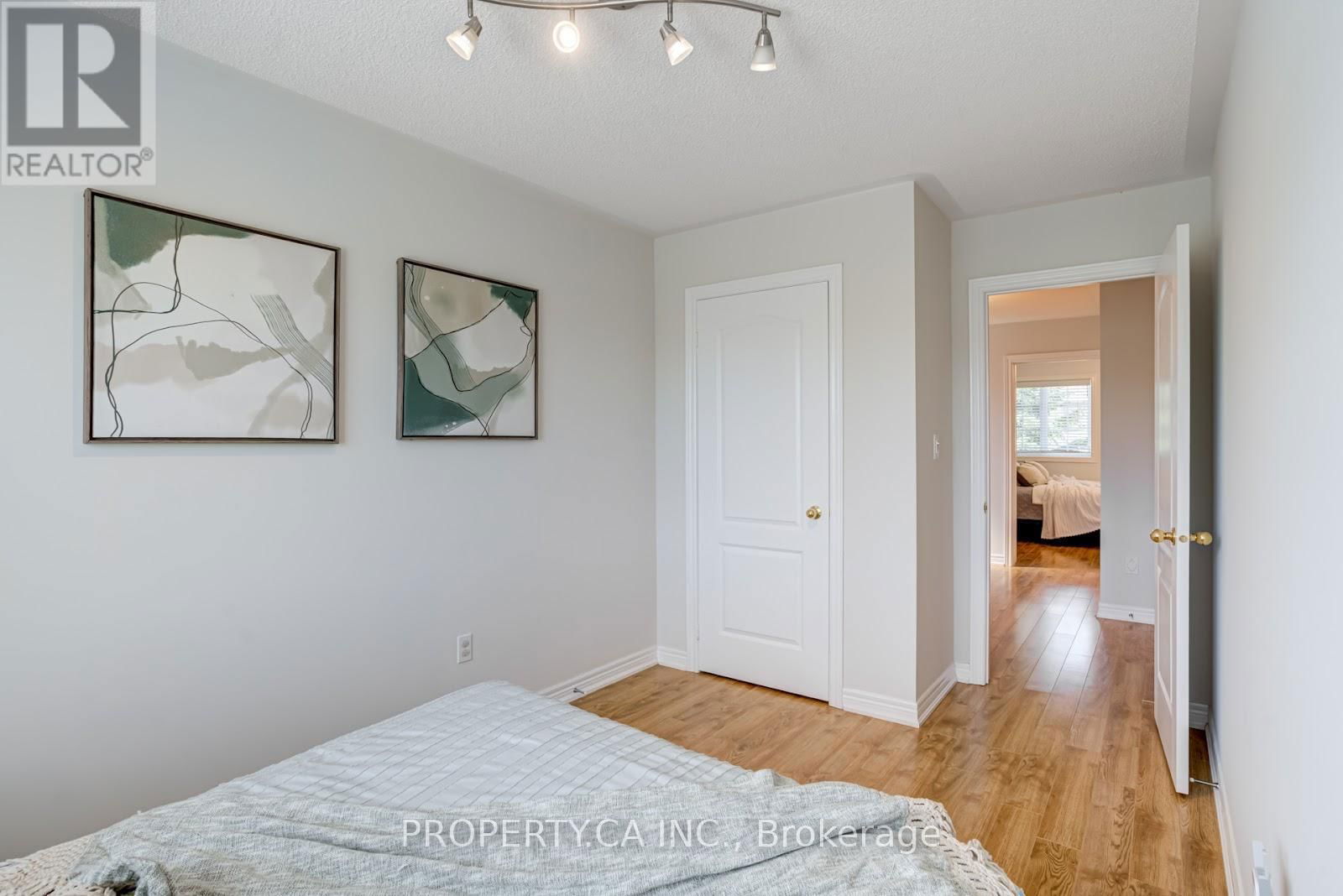 137 PRESTON HILL CRESCENT Image 24
