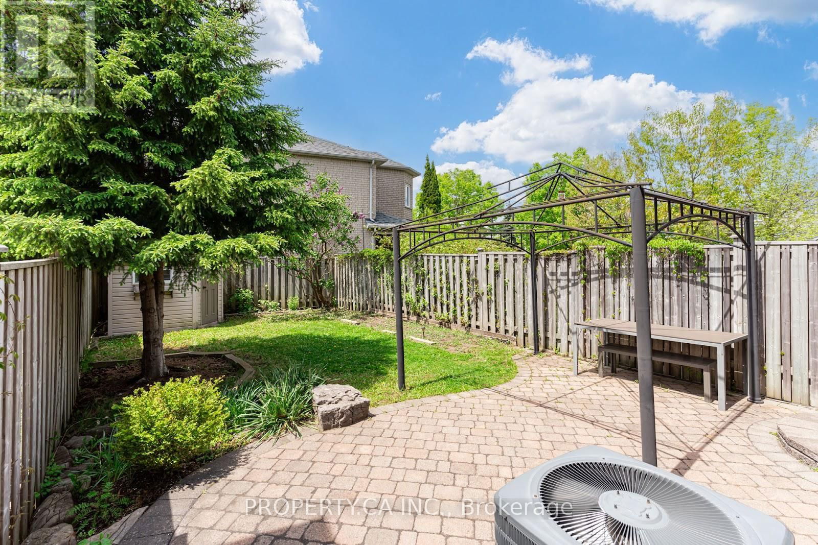 137 PRESTON HILL CRESCENT Image 37