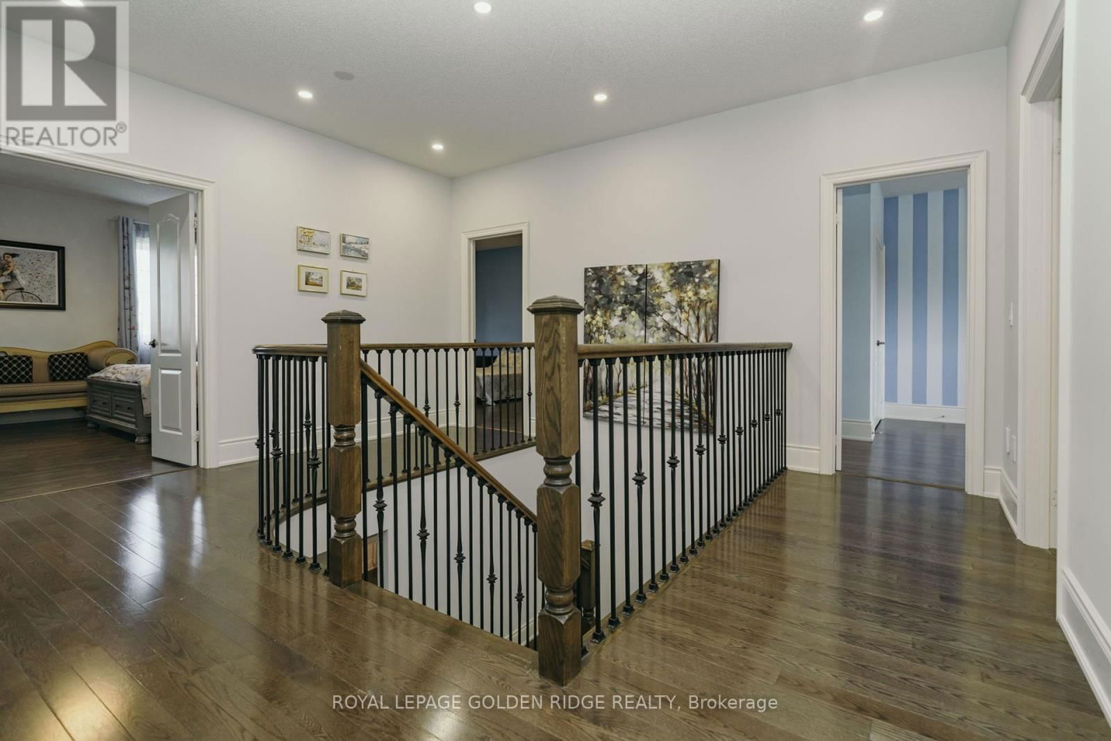20 CRANE STREET Image 13