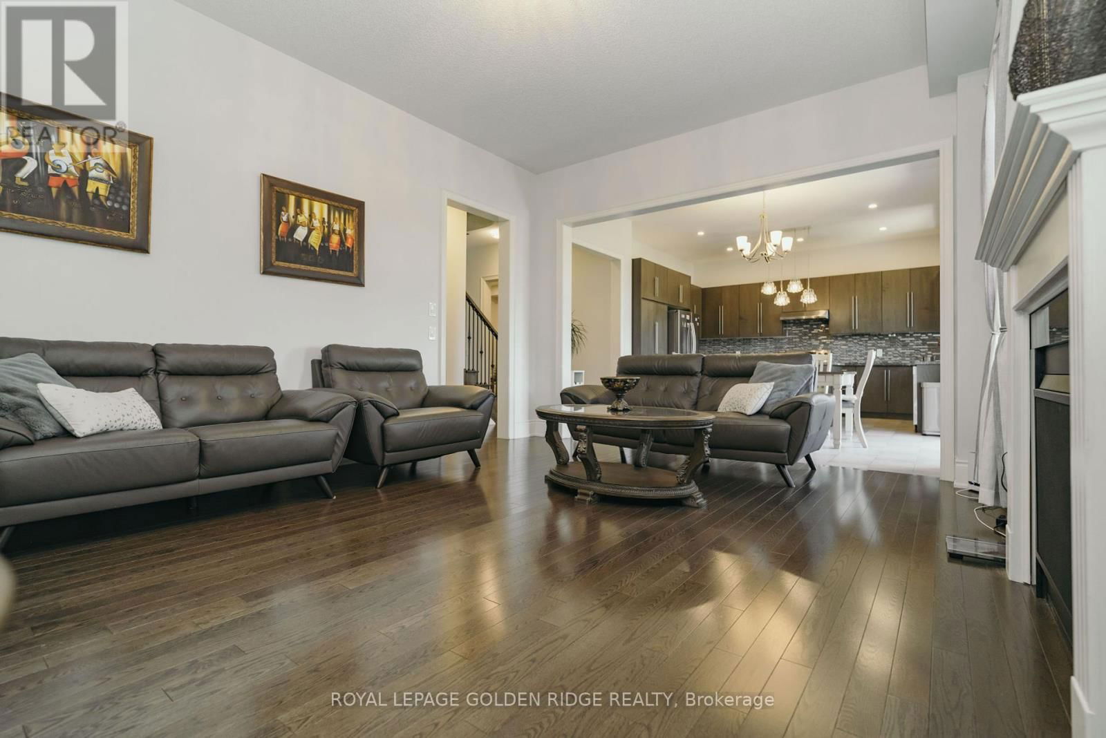 20 CRANE STREET Image 6