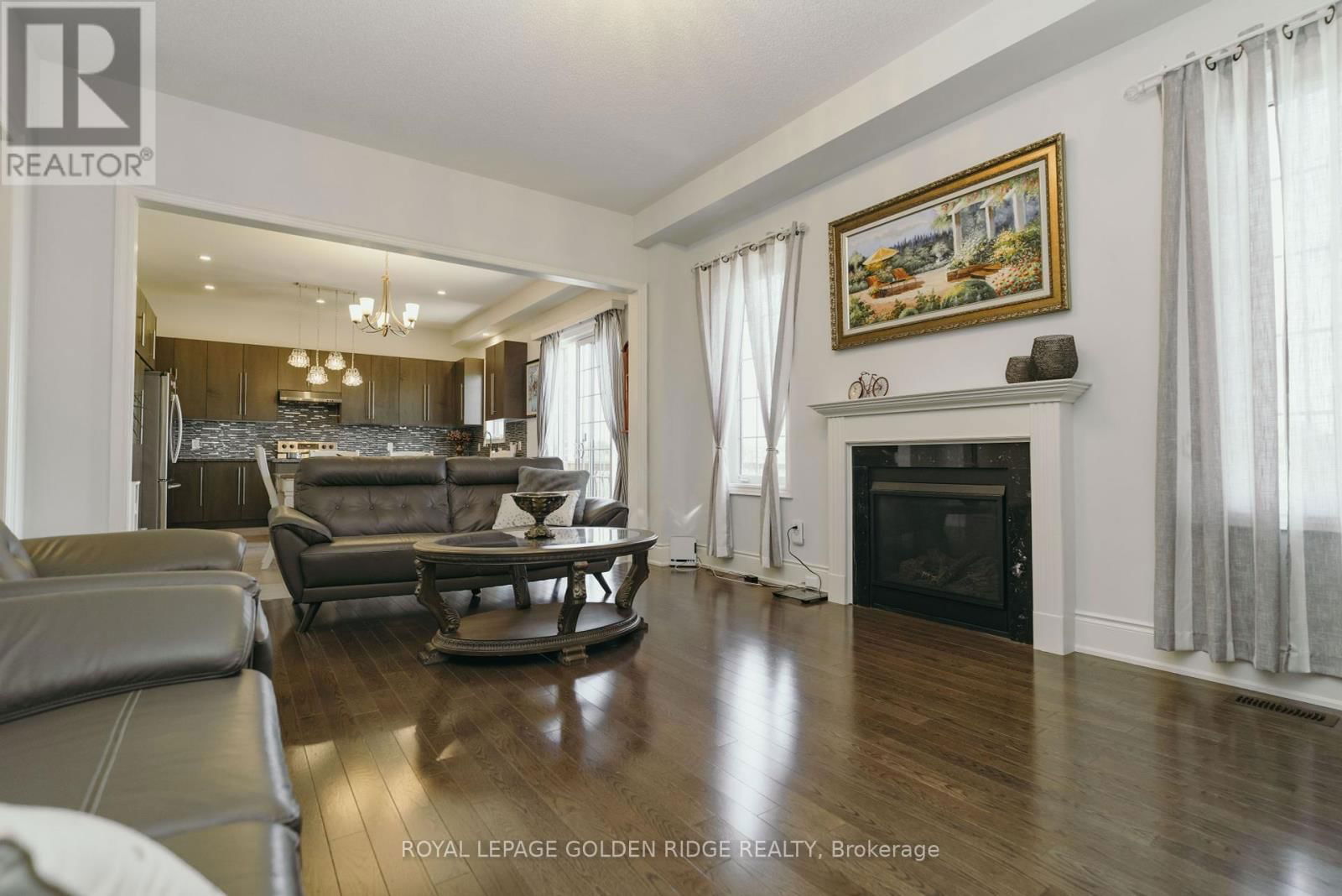 20 CRANE STREET Image 7