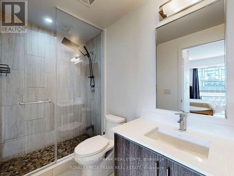 #D313 - 333 SEA RAY AVENUE Image 12