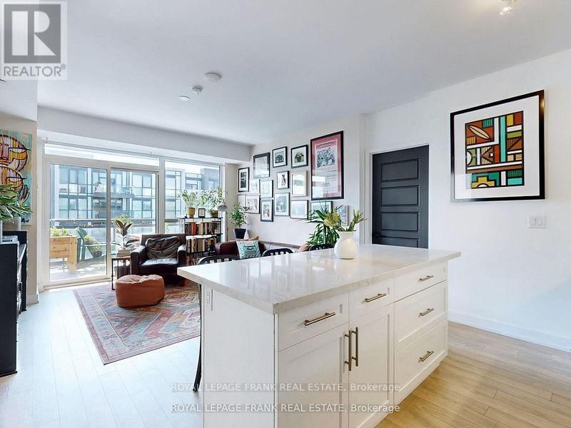 #D313 - 333 SEA RAY AVENUE Image 9