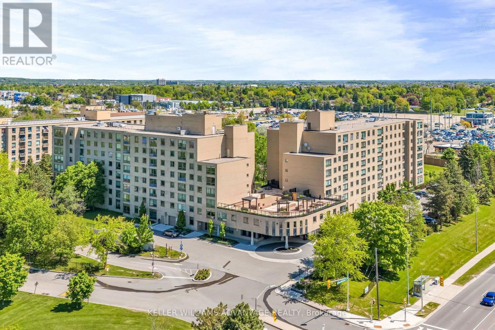 516 - 326 MAJOR MACKENZIE DRIVE EAST Image 39