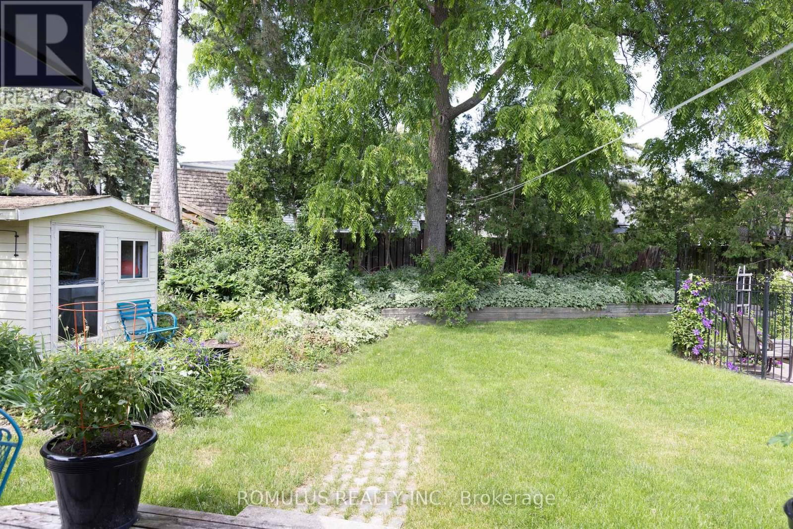 75 OAK LEA CIRCLE Image 38