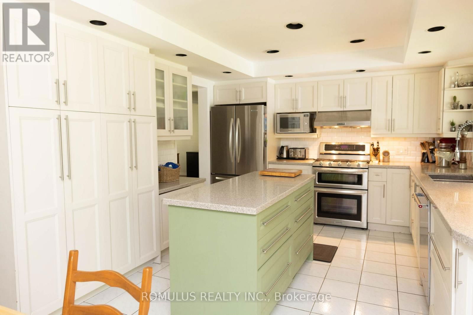 75 OAK LEA CIRCLE Image 4