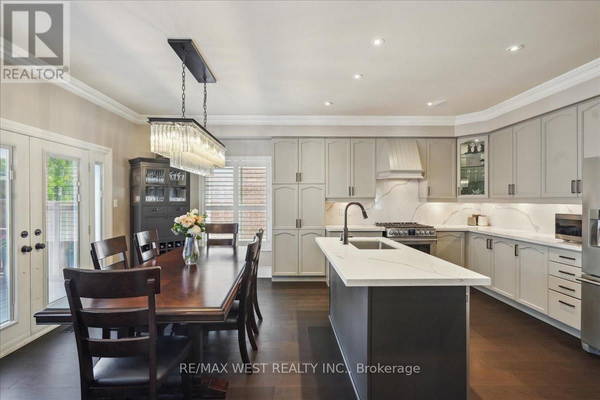206 SHELBOURNE DRIVE Image 3