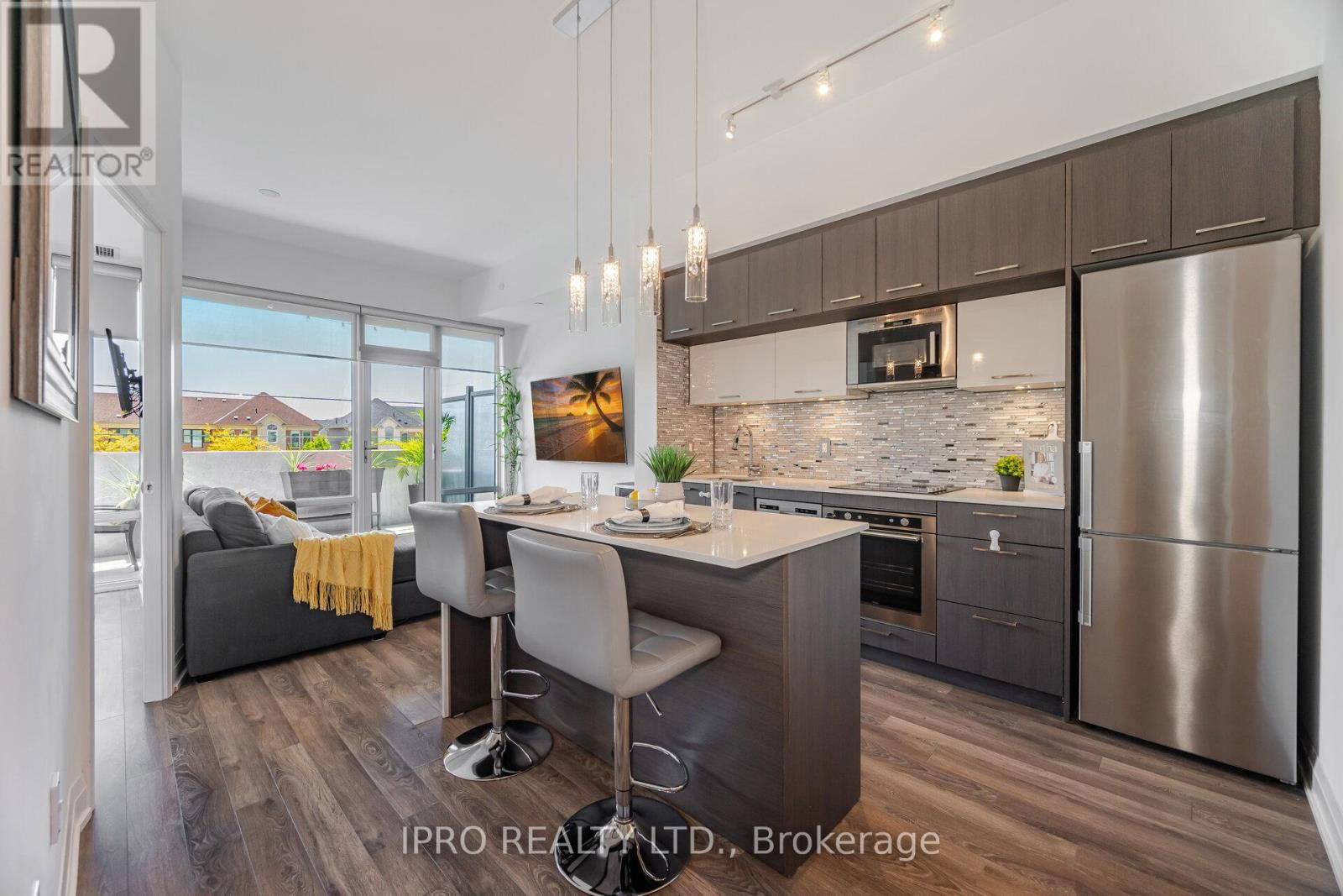 Unit #327 - 4800 HIGHWAY #7 ROAD Image 1