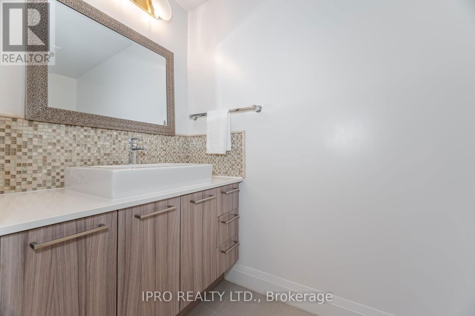 Unit #327 - 4800 HIGHWAY #7 ROAD Image 24