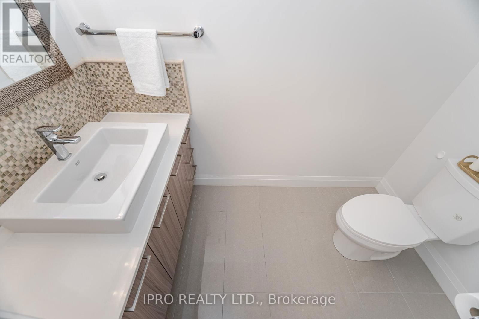 Unit #327 - 4800 HIGHWAY #7 ROAD Image 25