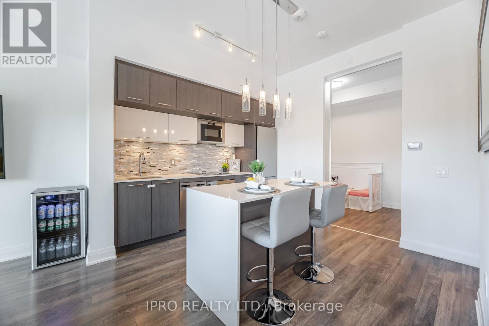 Unit #327 - 4800 HIGHWAY #7 ROAD Image 6