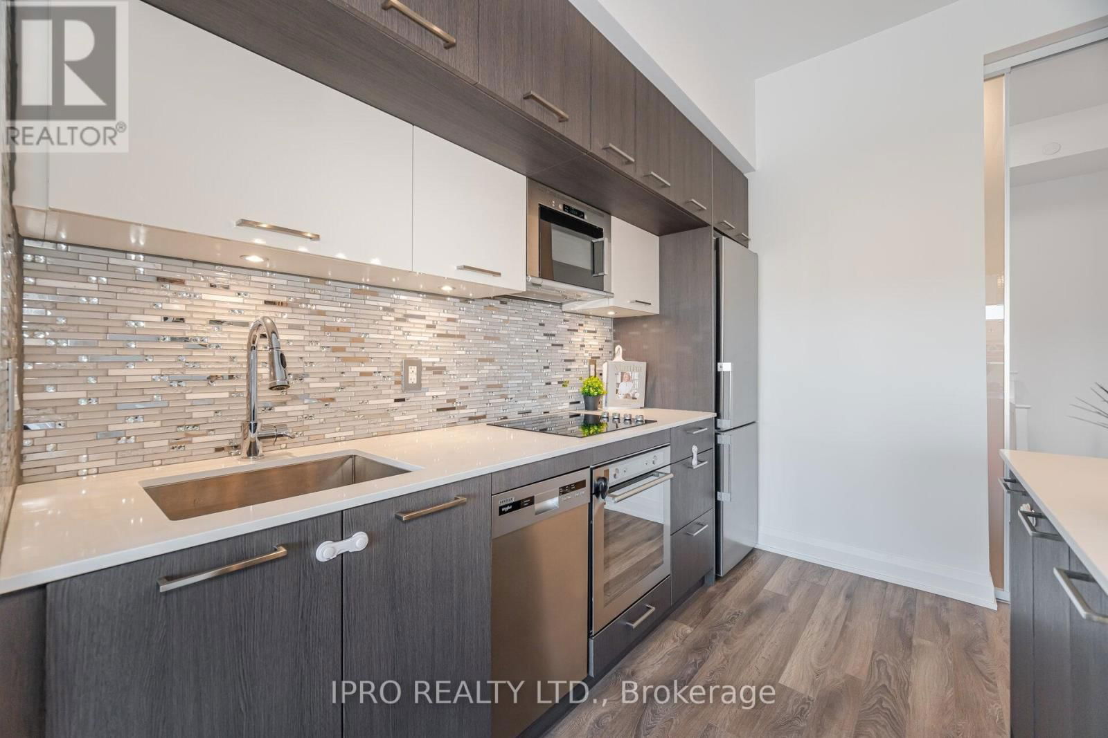 Unit #327 - 4800 HIGHWAY #7 ROAD Image 8