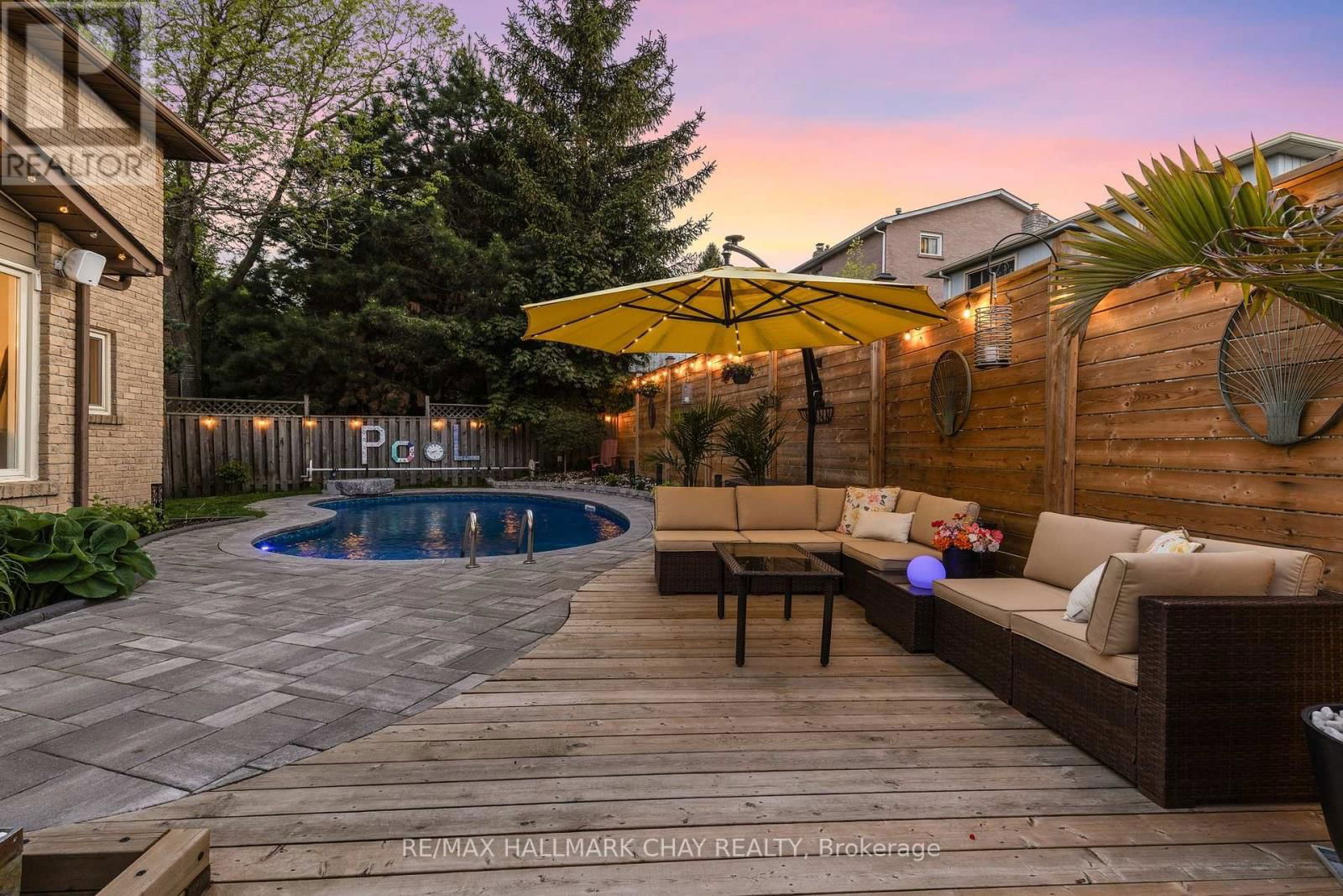 278 DURHAM COURT Image 36