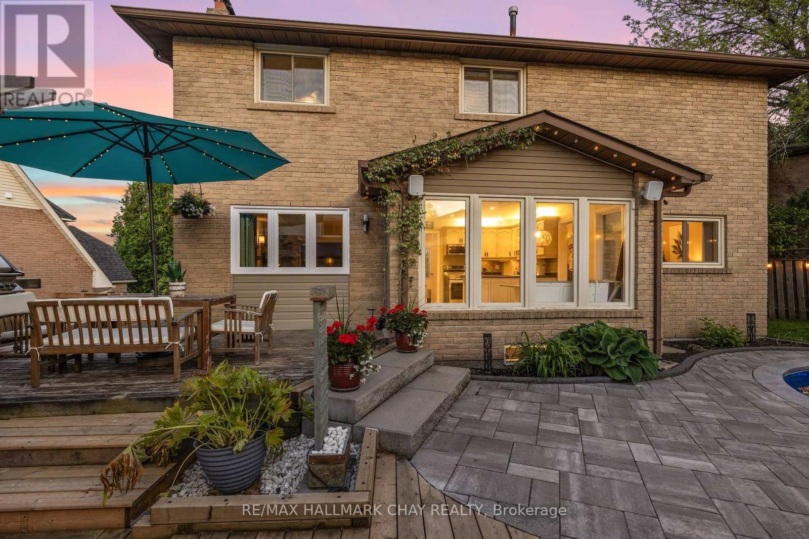 278 DURHAM COURT Image 37