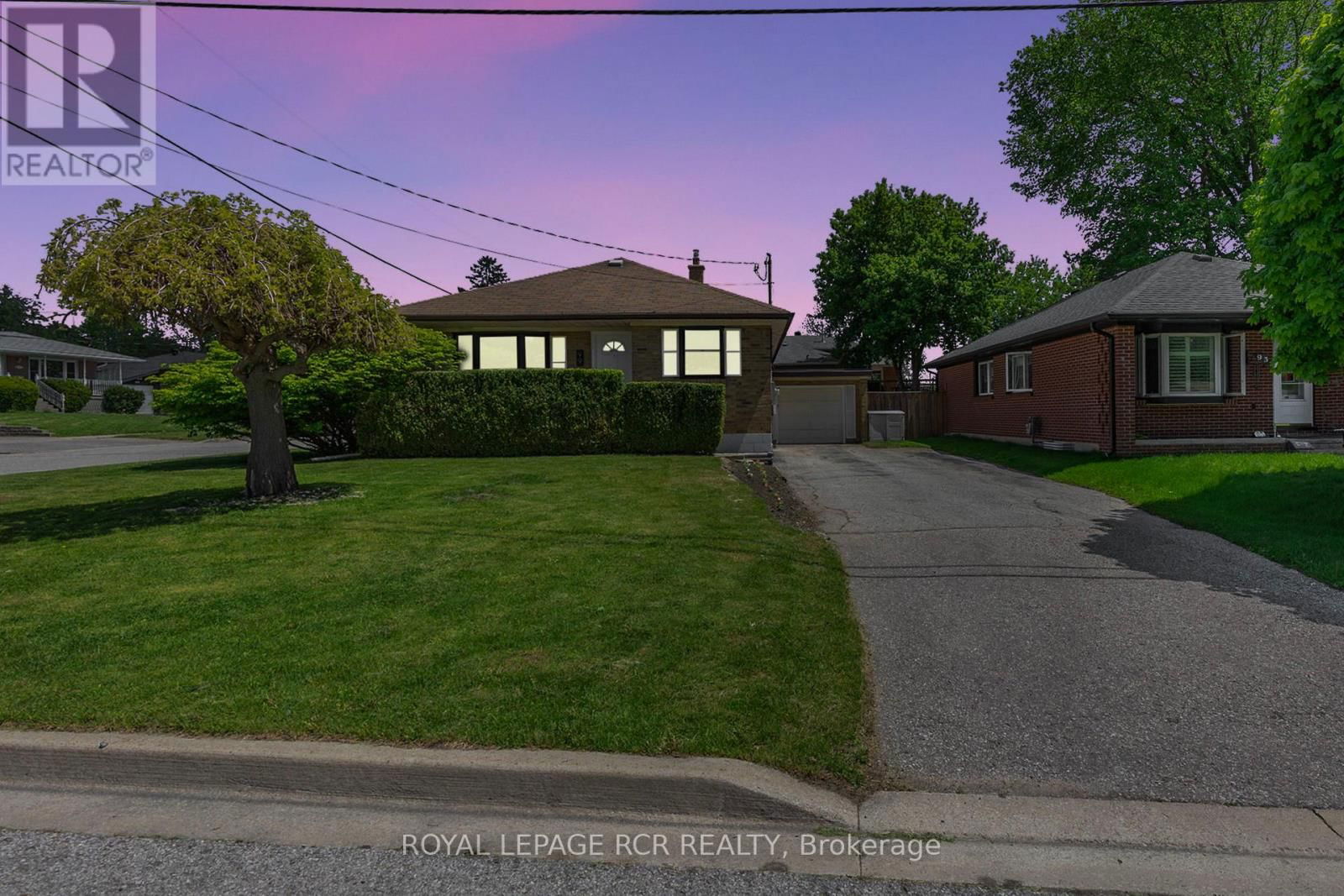 99 THORNTON AVENUE Image 50