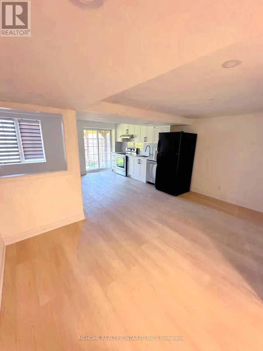 65 KNIGHTSHADE DRIVE Image 3
