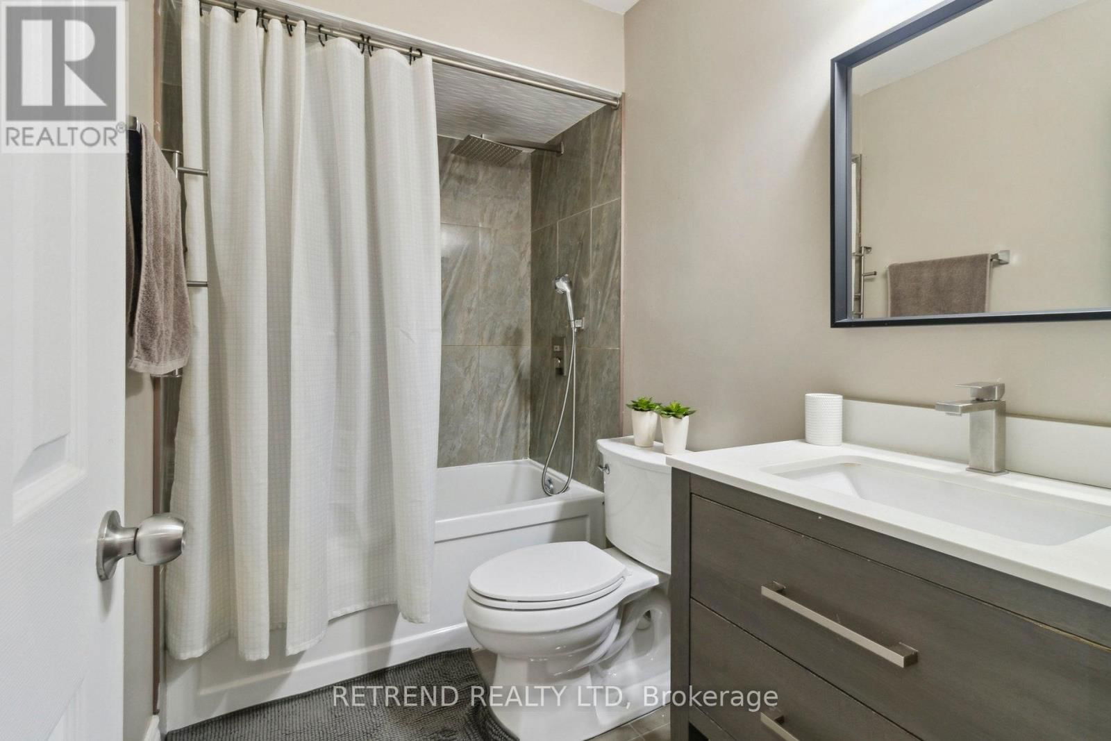 8 NILES WAY Image 31