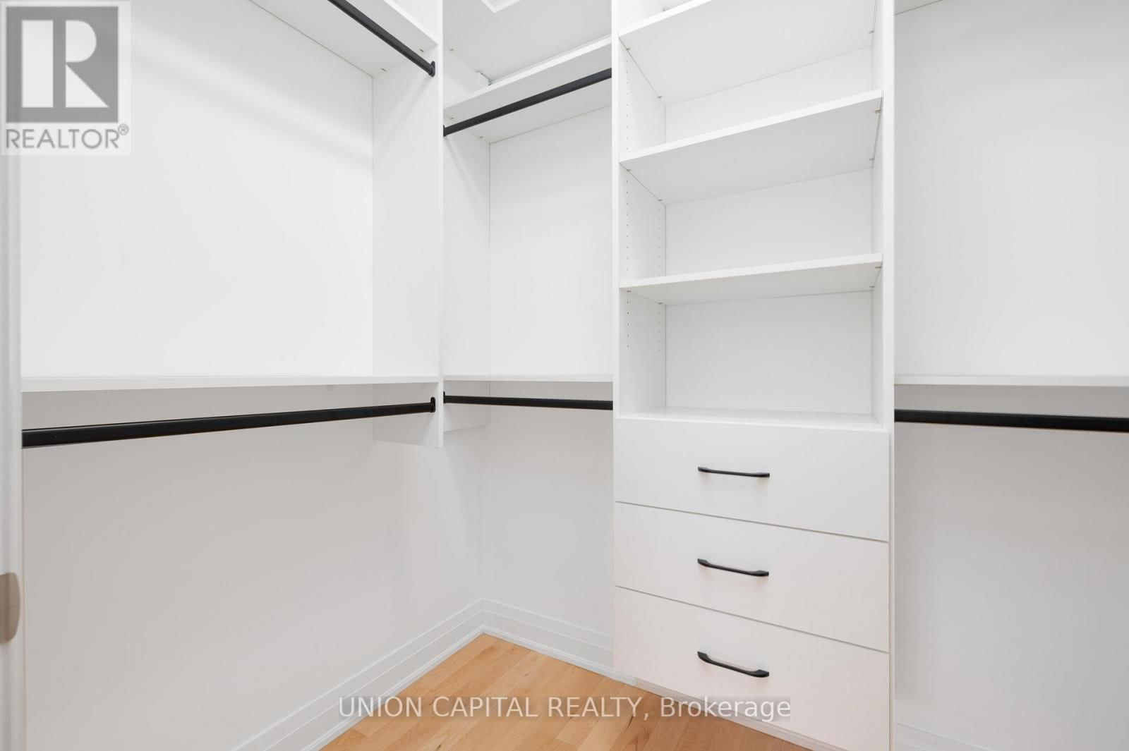 47 CAUSLAND LANE Image 25