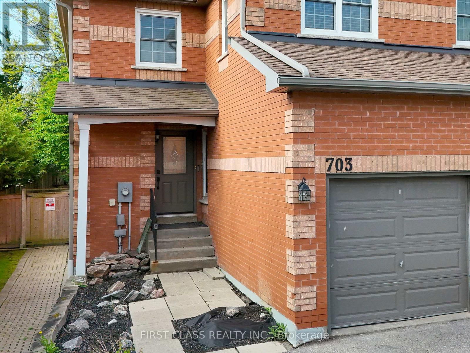 703 CARADONNA CRESCENT Image 2