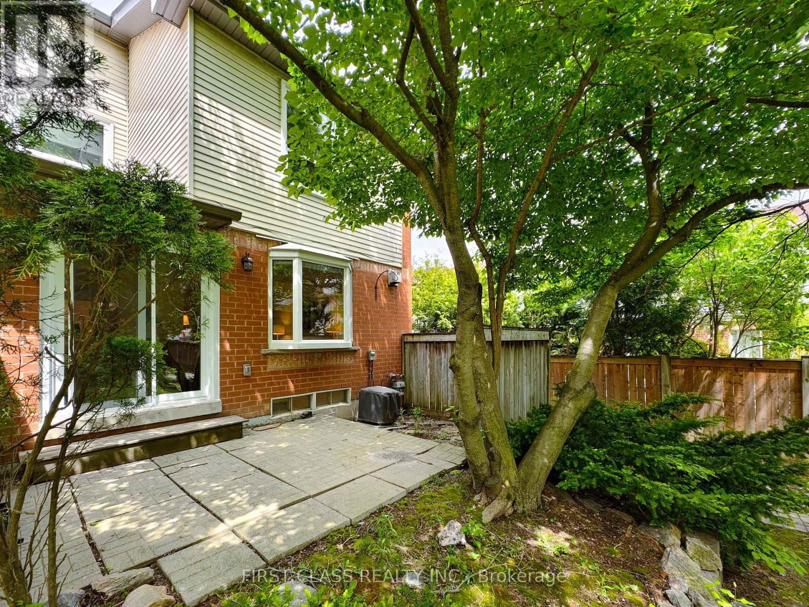 703 CARADONNA CRESCENT Image 41