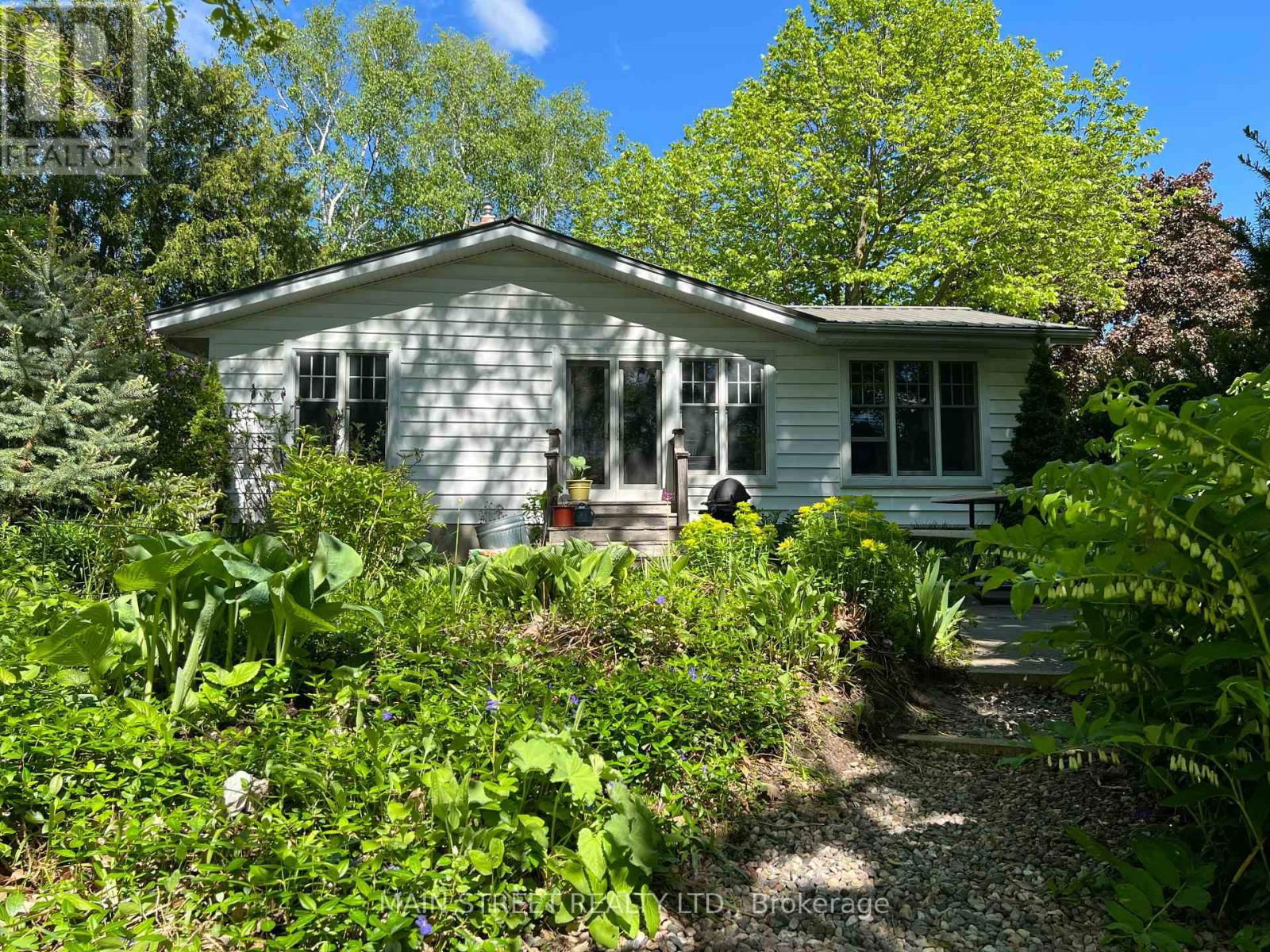 68 HILLVIEW DRIVE Image 19
