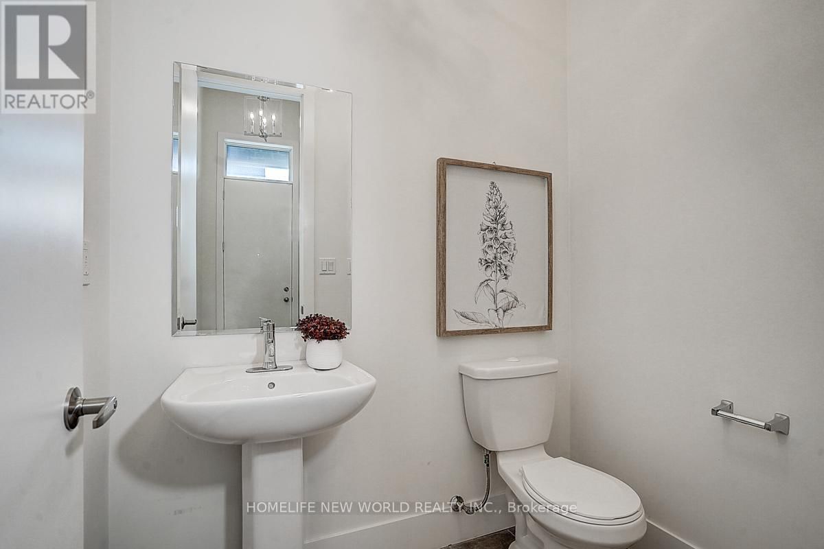 25 SYDNEY CIRCLE Image 4