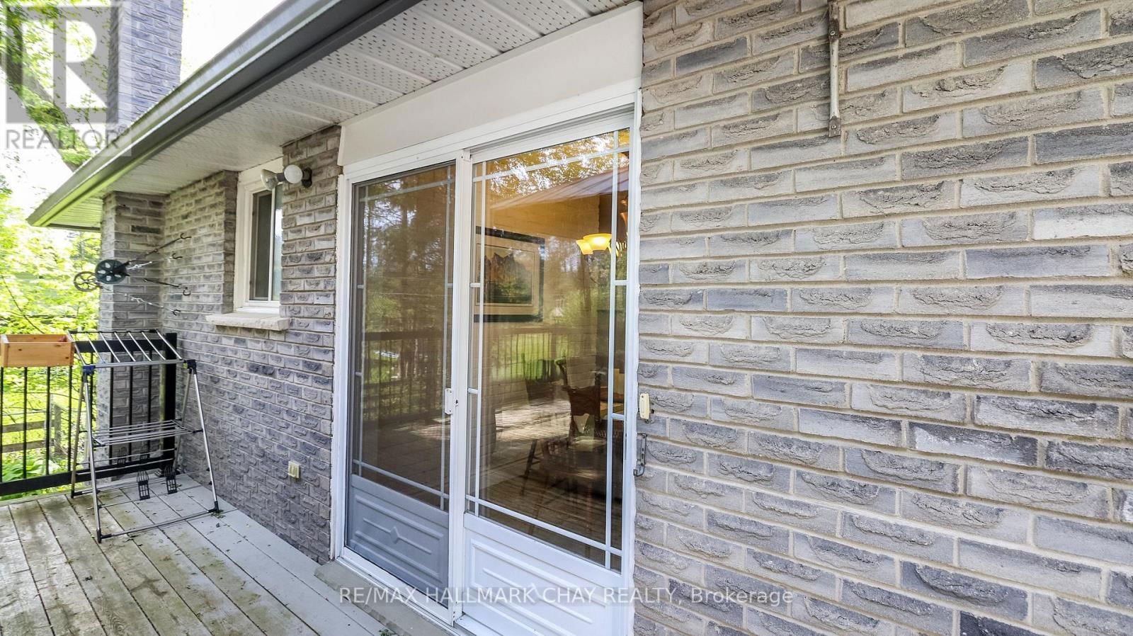 5142 30 SIDEROAD Image 34