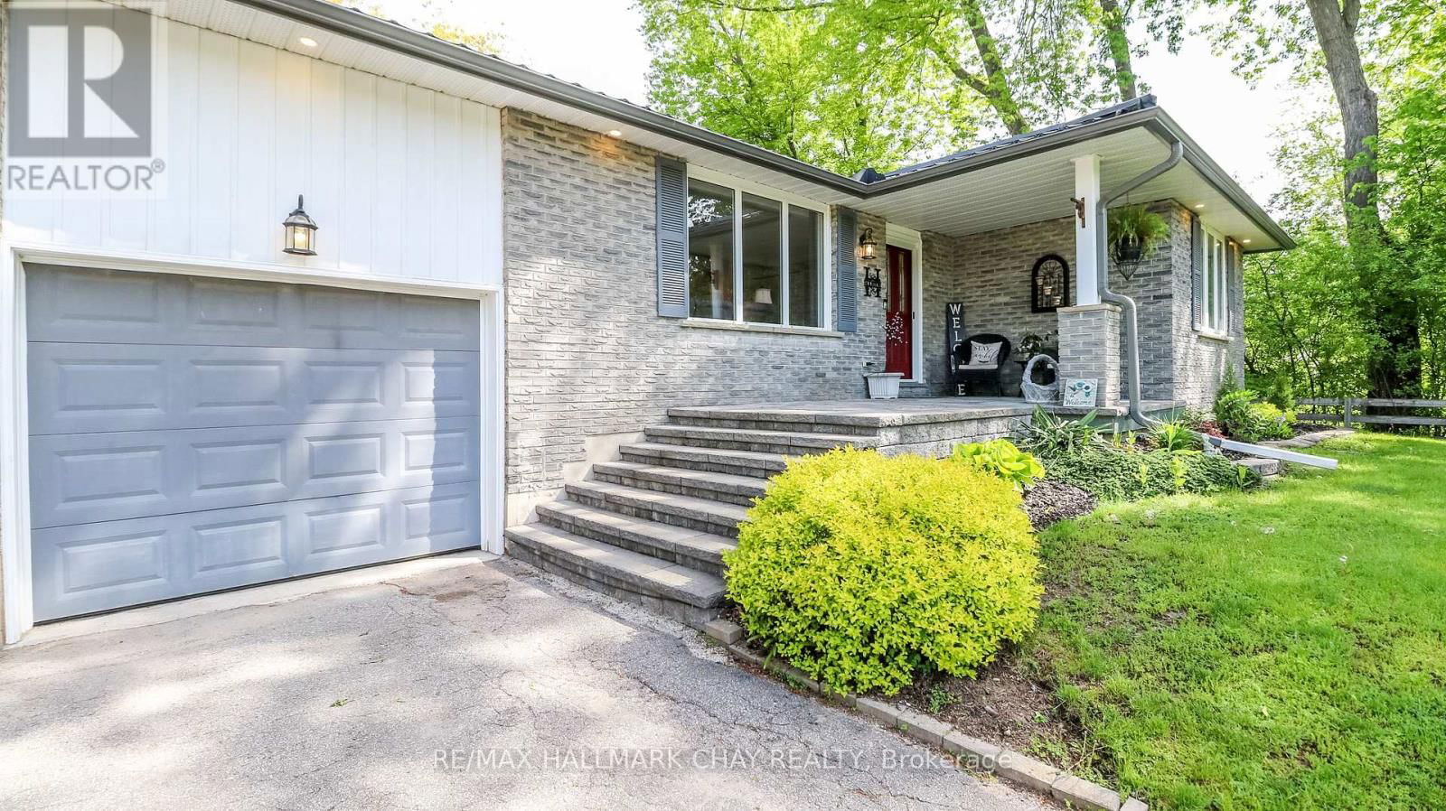 5142 30 SIDEROAD Image 8