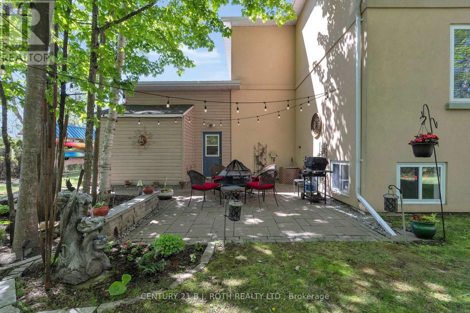 3809 EAST STREET Image 39