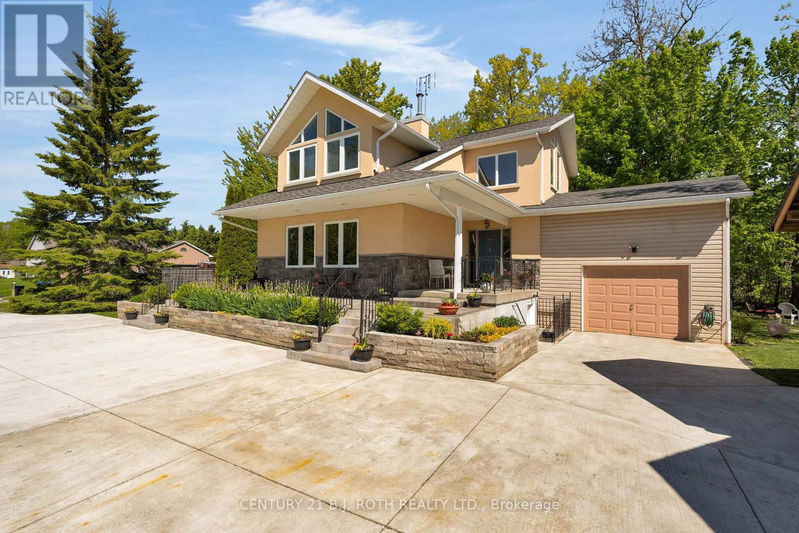 3809 EAST STREET Image 4