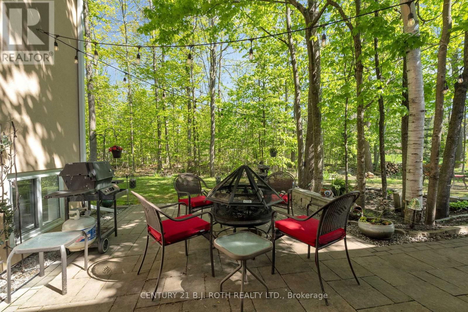 3809 EAST STREET Image 40