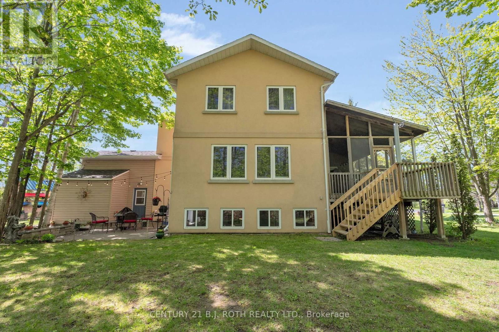 3809 EAST STREET Image 41