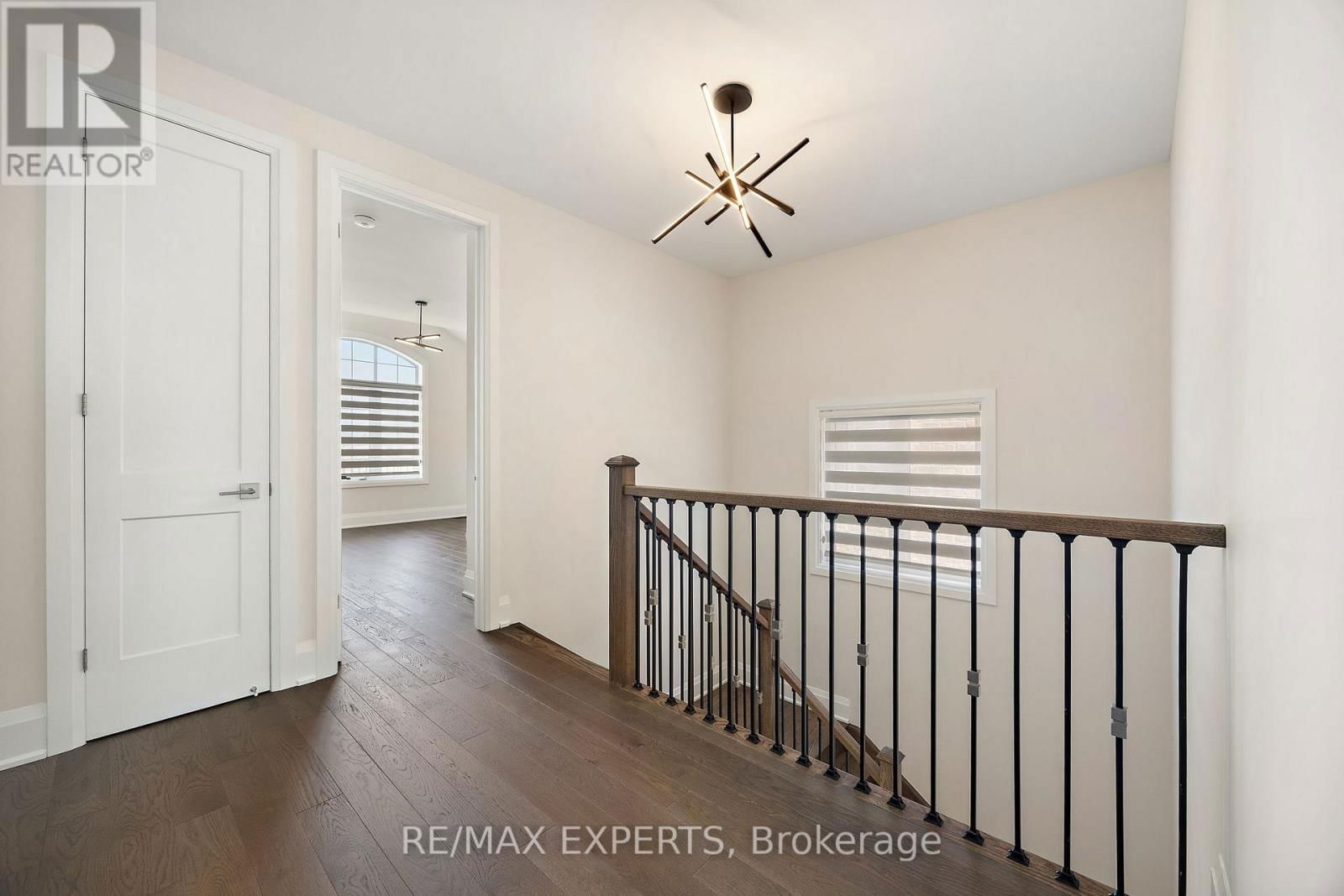 60 ROSSHAVEN CRESCENT Image 23
