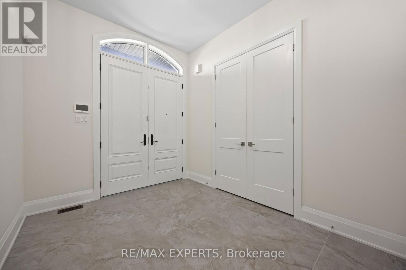 60 ROSSHAVEN CRESCENT Image 4