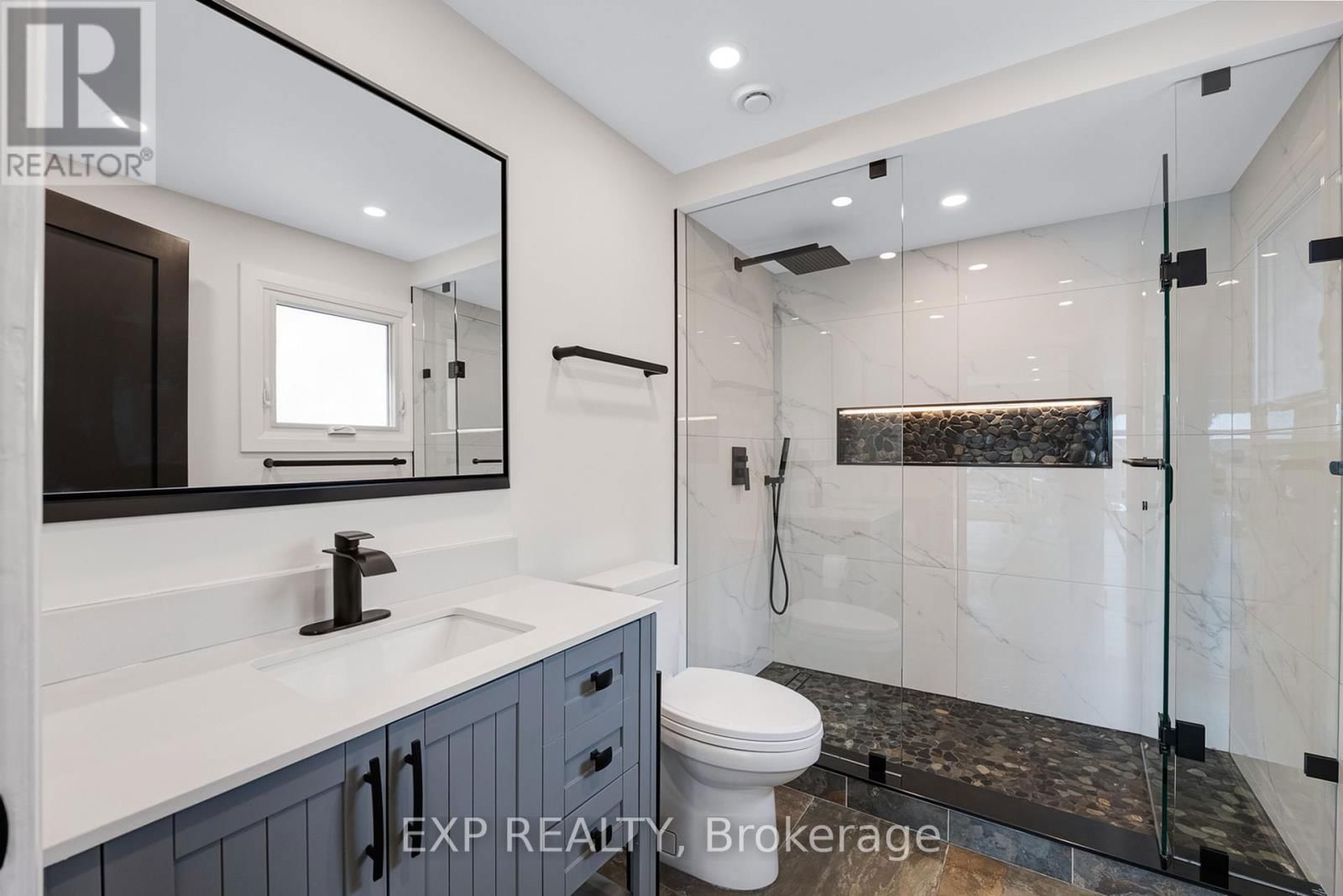74 ATTRIDGE DRIVE Image 24
