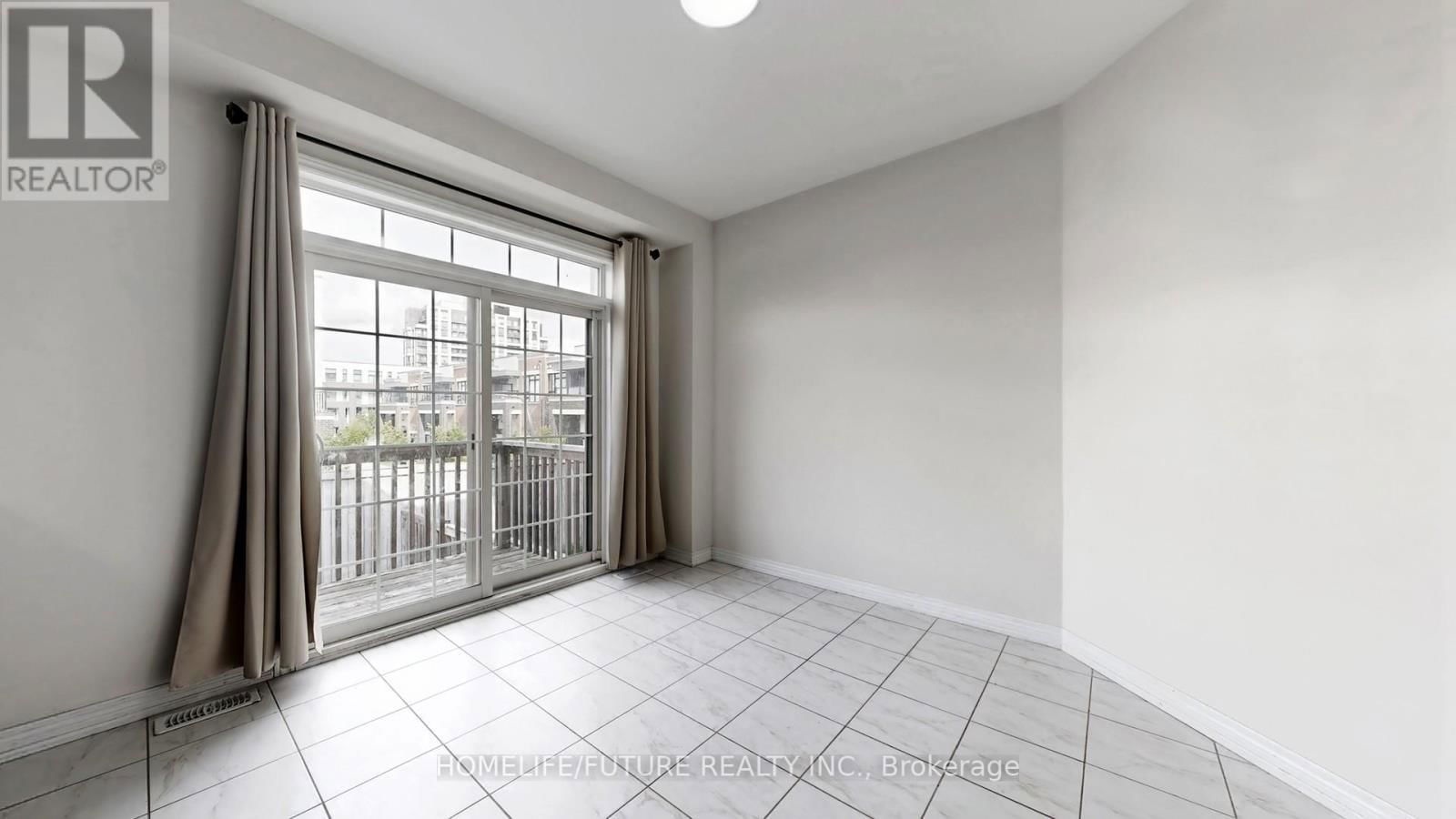 89 HAMMERSLY BOULEVARD Image 11