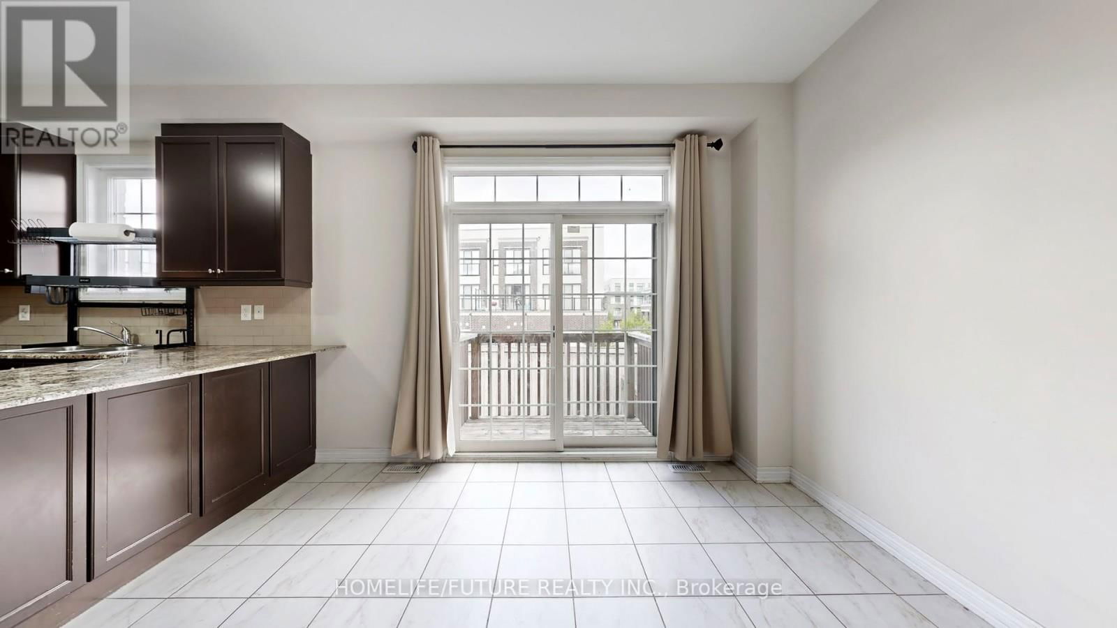 89 HAMMERSLY BOULEVARD Image 12