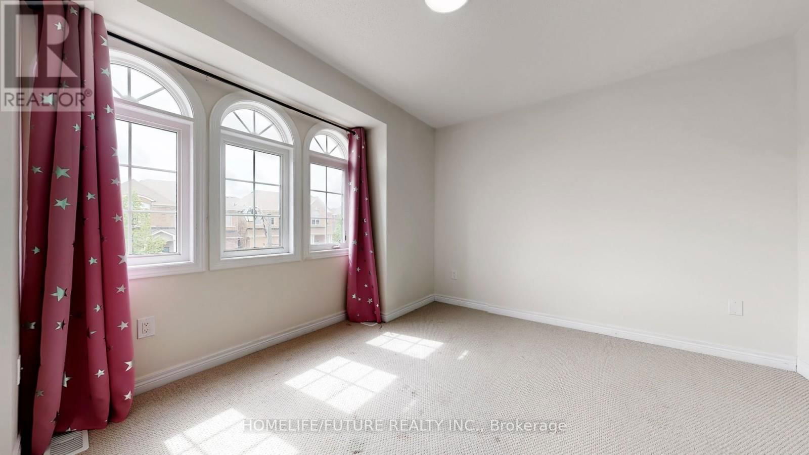 89 HAMMERSLY BOULEVARD Image 23