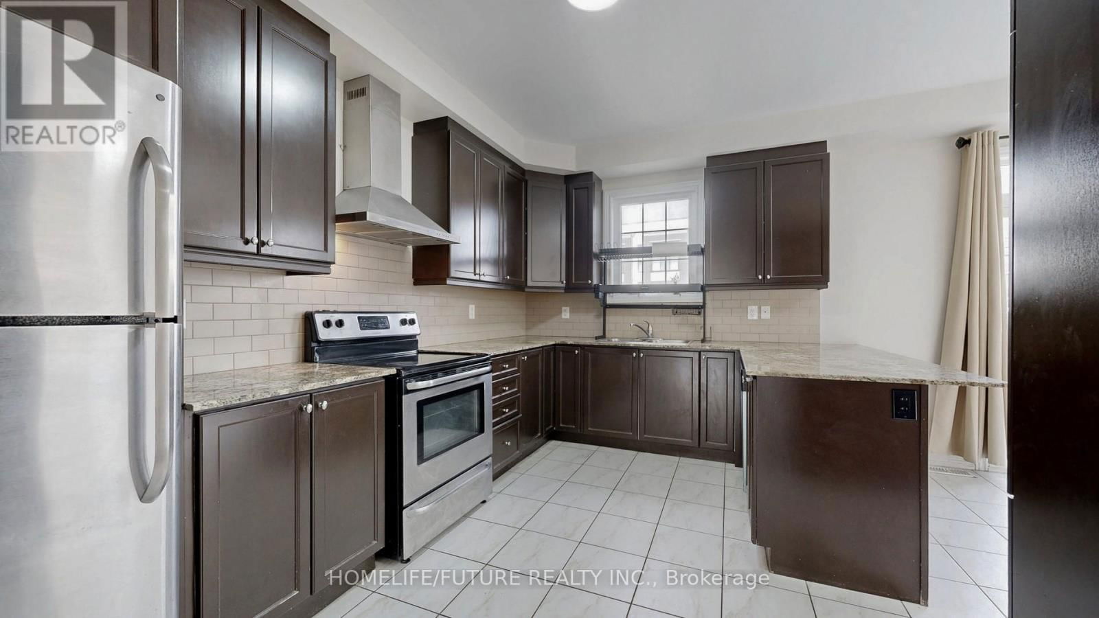 89 HAMMERSLY BOULEVARD Image 6